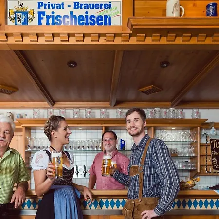 Brauerei Und Frischeisen 3*