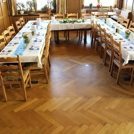 Brauerei Und Frischeisen Maison d'hôtes