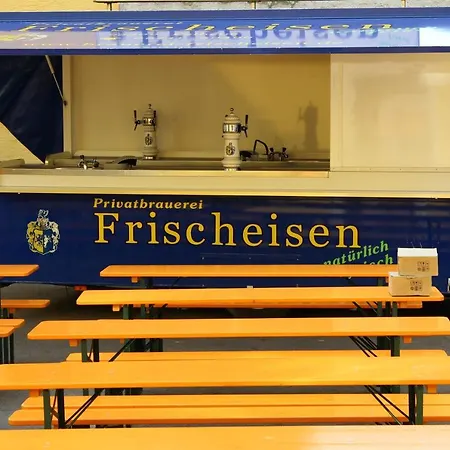 Brauerei Und Frischeisen 3*